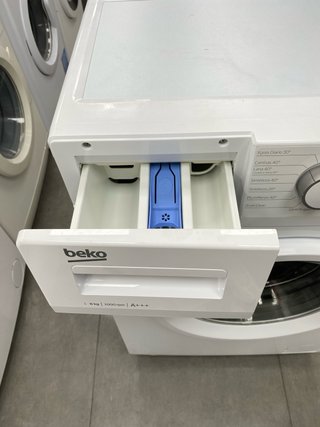 Lavadora Beko carga frontal clase A+++ con envio