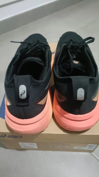 Zapatillas Asics Gel Kayano 31 Negro Naranja