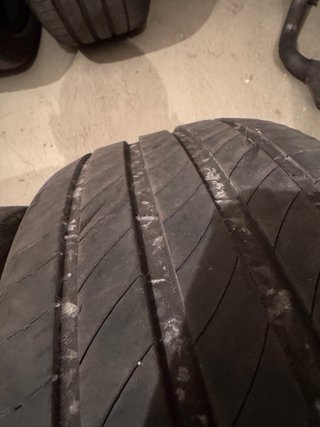 2 Ruedas Michelin 225/55R18 102V