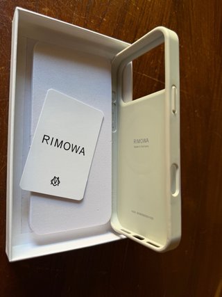 Funda Rimowa iPhone 17 Pro Max