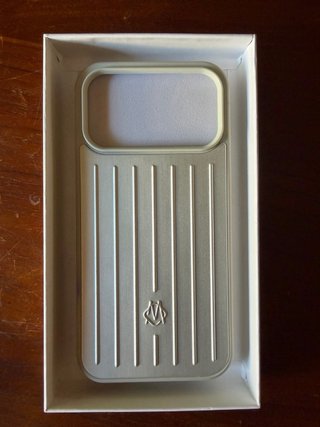 Funda Rimowa iPhone 17 Pro Max