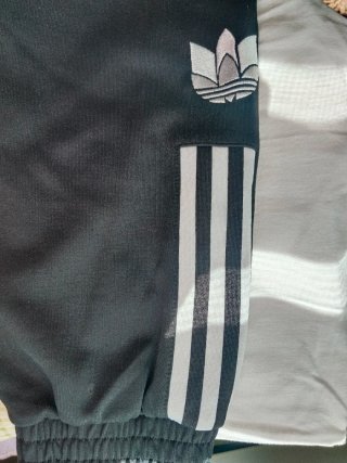Pantalón Adidas negro 3 rayas talla 36 | Jogger de