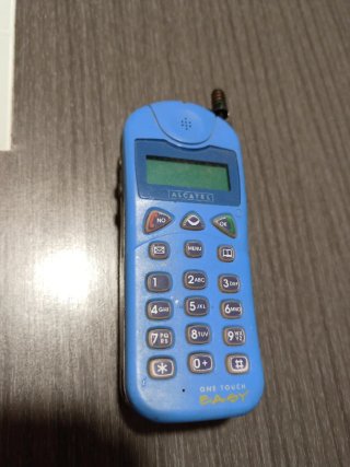 Móvil Alcatel One Touch Baby azul