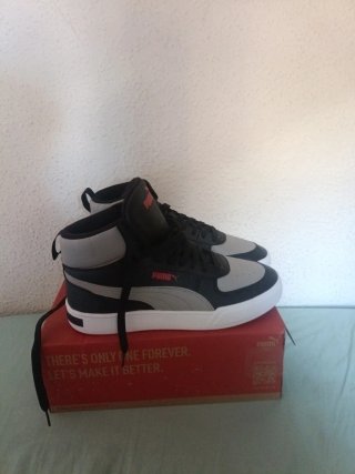 Zapatillas Puma altas negras y grises