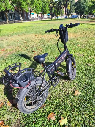Bicicleta eléctrica plegable