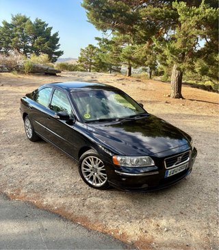 Volvo S60 D5 Summum automático, cuero, xenón