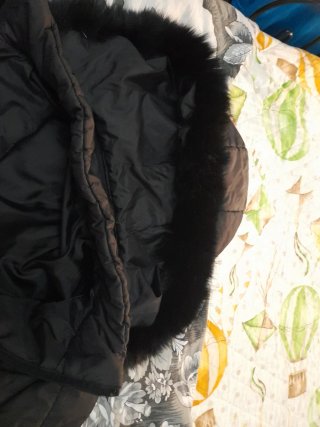 Giubbotto donna nero con cappuccio rimovibile