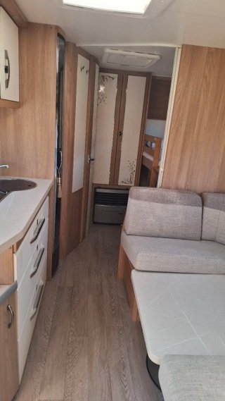 Caravana Hobby 6 plazas
