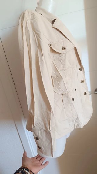 Blazer fina beige entretiempo