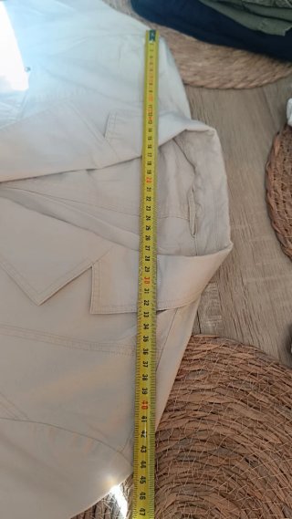 Blazer fina beige entretiempo