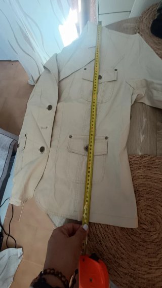 Blazer fina beige entretiempo