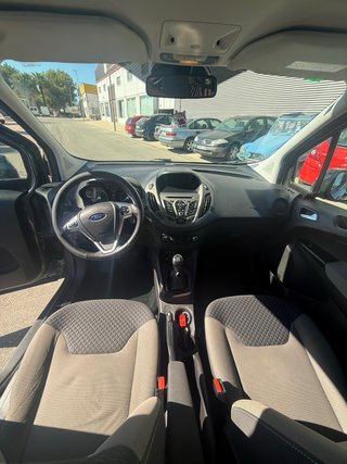 Ford Transit Courier 2018
