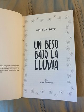 Un beso bajo la lluvia