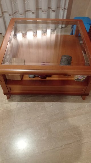 Mesa auxiliar madera y cristal