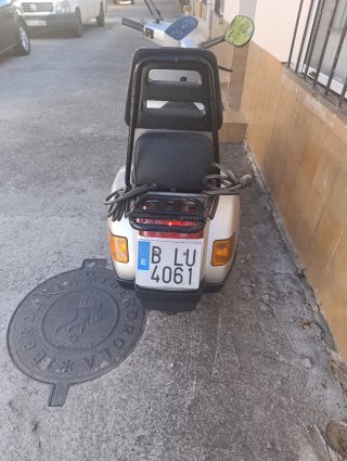 Vespa 200 Cosa Plata