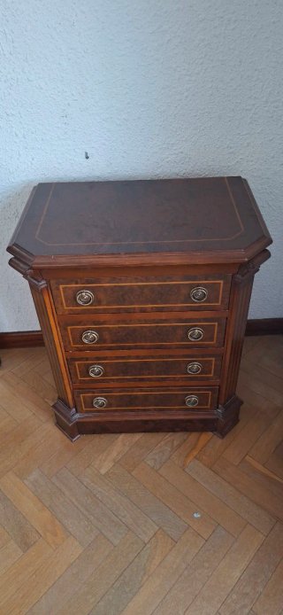 Dormitorio completo madera oscura