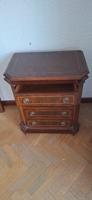 Dormitorio completo madera oscura