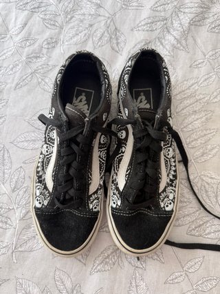Zapatillas Vans Old Skool Calaveras