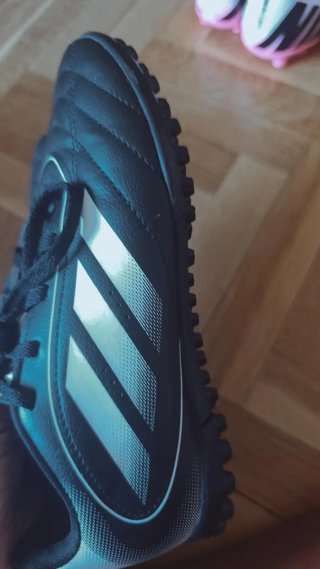 Zapatos de fútbol infantil talla 34
