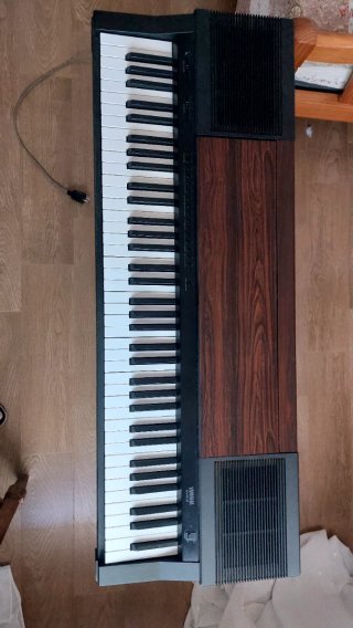 Piano Eléctrico Yamaha Clavinova