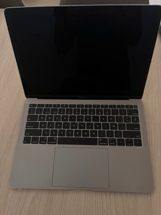 MacBook Air 13” 2019 Plata