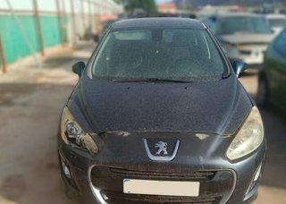 Piloto tras der peugeot 9680425680 308 492552
