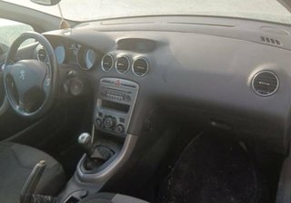 Piloto tras der peugeot 9680425680 308 492552