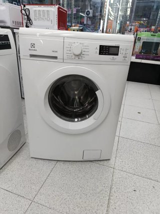 Lavadora Electrolux TIMECARE 7kg con garantía