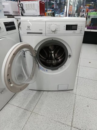 Lavadora Electrolux TIMECARE 7kg con garantía