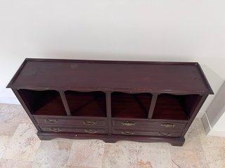 Mueble TV madera marrón