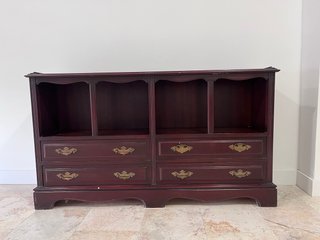 Mueble TV madera marrón
