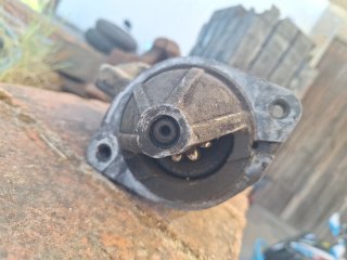 Motor de arranque Nissan Trade
