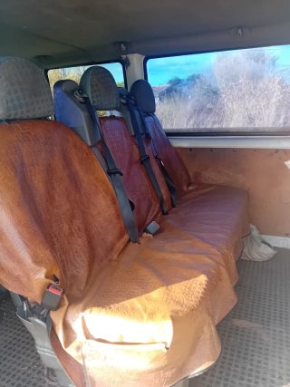 Ford E-Transit 2001