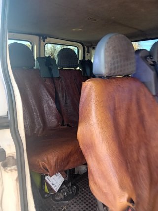 Ford E-Transit 2001