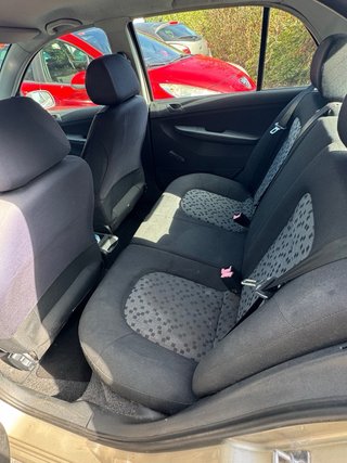 Skoda Fabia 2004