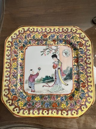 URGE VENTA Plato de porcelana china decorado