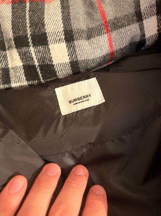 Giubbino Burberry Nero con Cappuccio