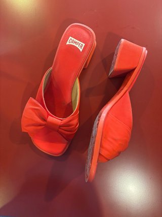 Sandalias Camper Rojas con Lazo
