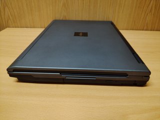 Portátil Fujitsu Esprimo X9515 Core2Duo