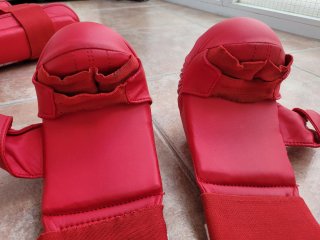 Protecciones Karate Kamikaze Rojo Talla M