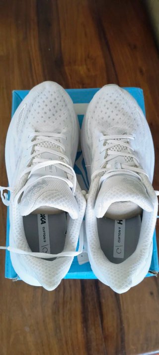 Hoka Clifton 9 Scarpe da Corsa Bianche