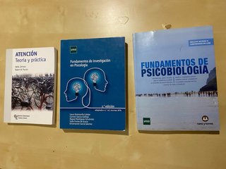Libros de texto grado psicología UNED