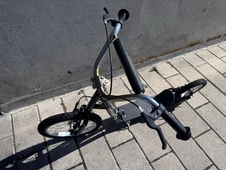 Patinete para reparar