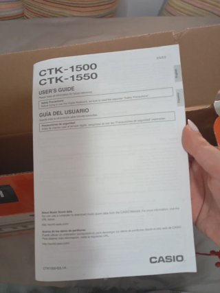 Piano Casio CTK-1500 con caja