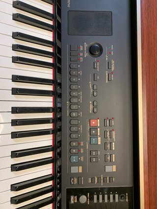 Piano Yamaha Clavinova CVP-305