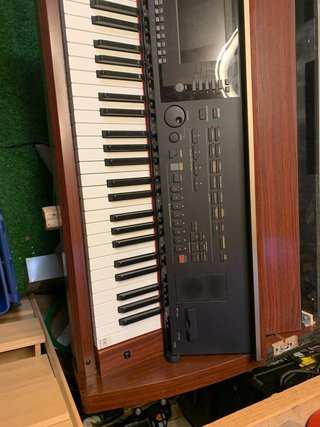 Piano Yamaha Clavinova CVP-305