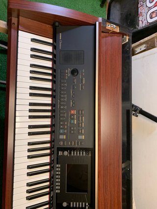 Piano Yamaha Clavinova CVP-305