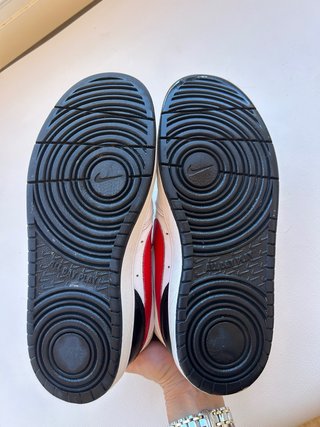 Nike Court Borough Mid 2 Blancas y Negras
