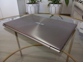 Portátil Asus Zenbook UX303UB