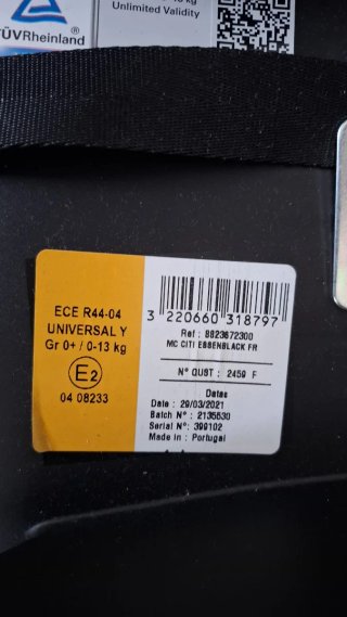 Maxi-Cosi 0+ con adaptador bugaboo